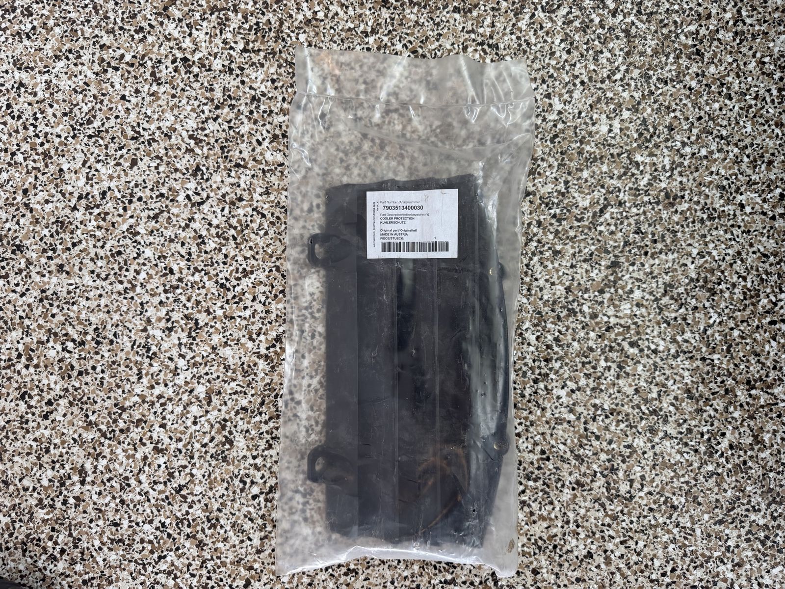 Husqvarna radiator guard