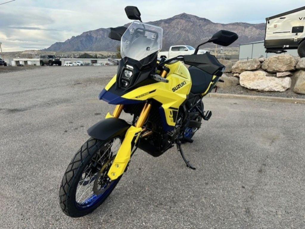 2025 Suzuki V-STROM 800DE