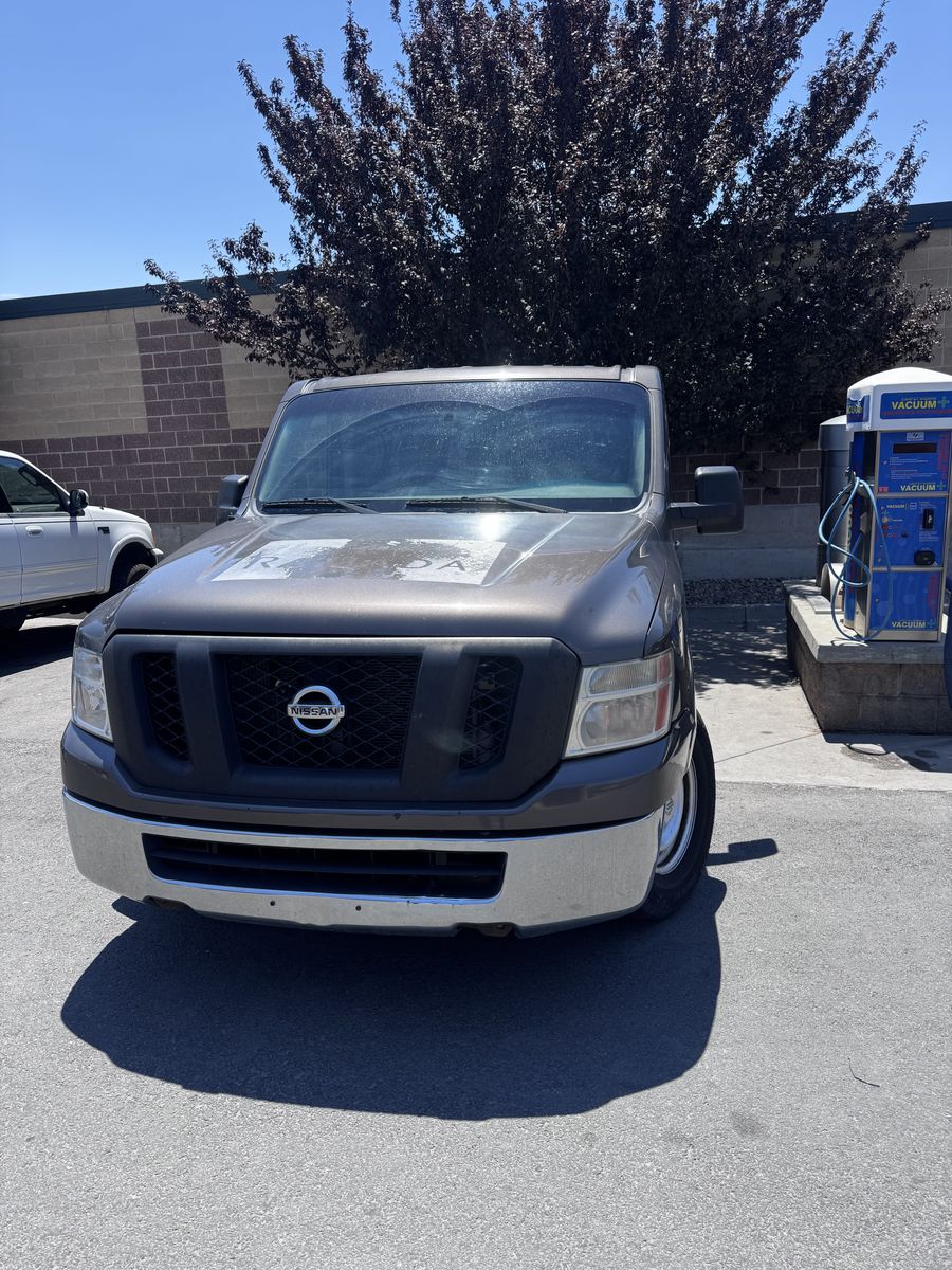2014 Nissan NV 3500 HD SV