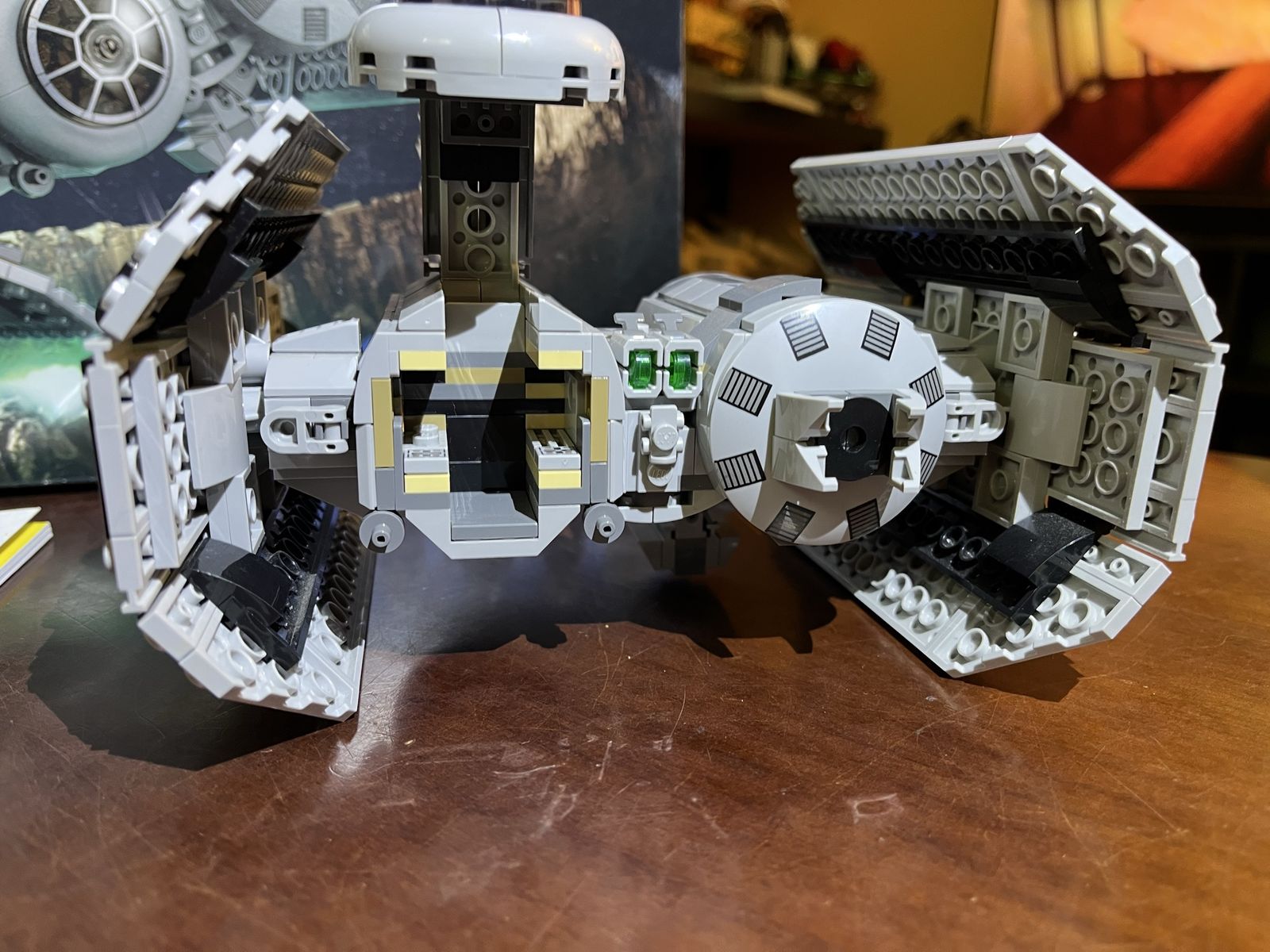 Main image 6