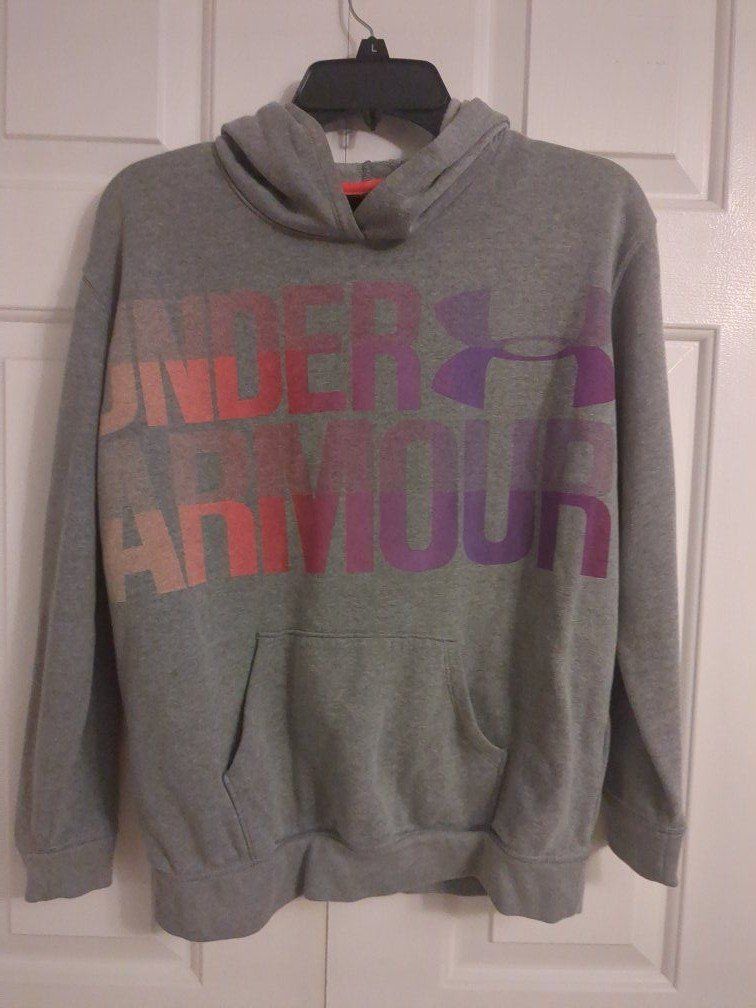 Girls Youth Large under armour coldgear hoodie