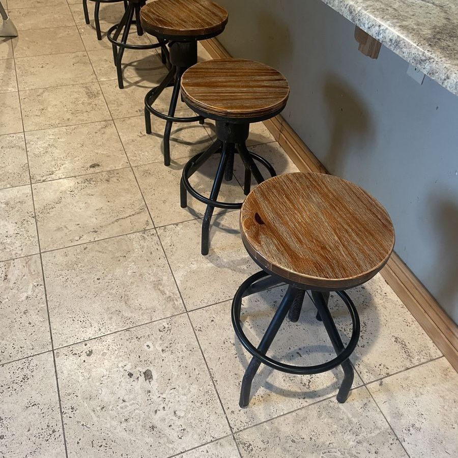 5. Industrial Swivel Bar Stool - Wood Top & Black Metal Base, Adjustable Height