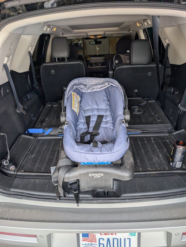 Cosco Kids Infant Car Seat with Base - Grey Pattern