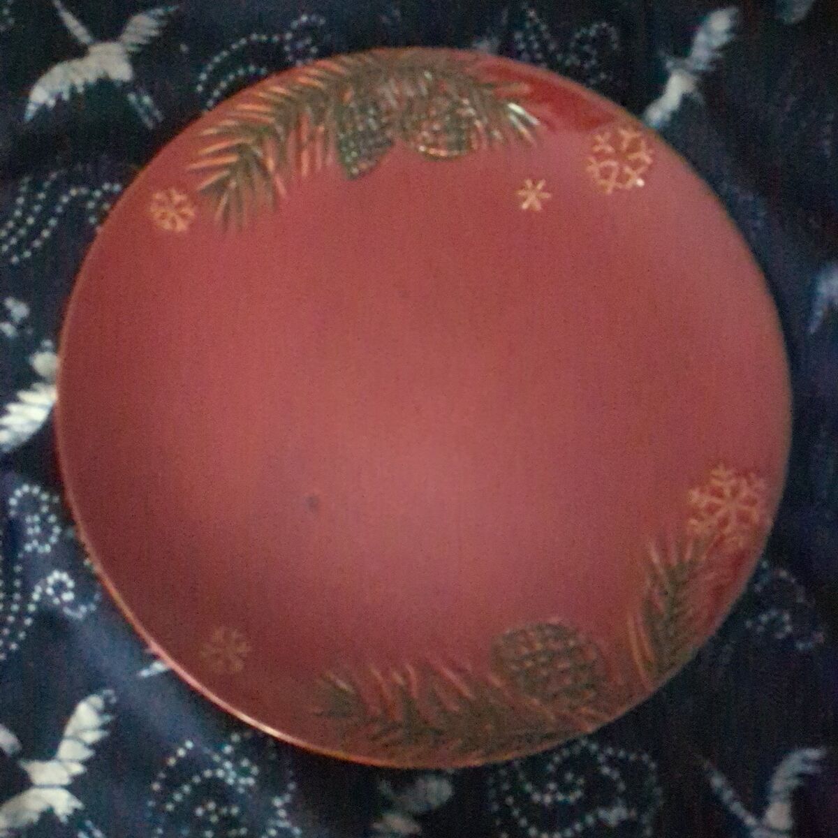 Alpine Red dinner plate
