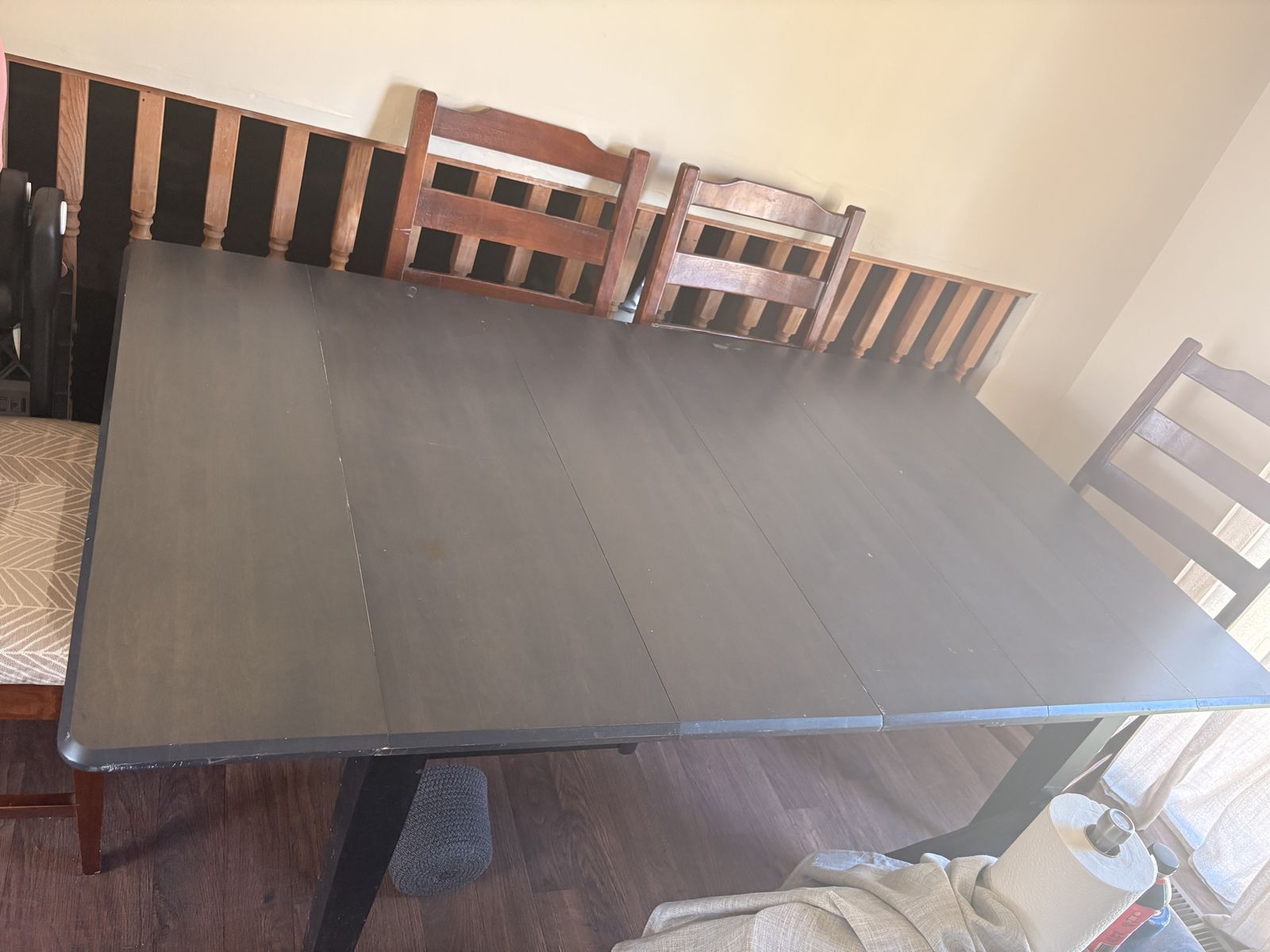 Dining table no chairs 