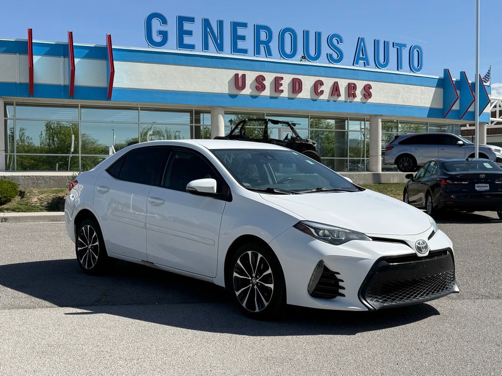 2018 TOYOTA COROLLA SE