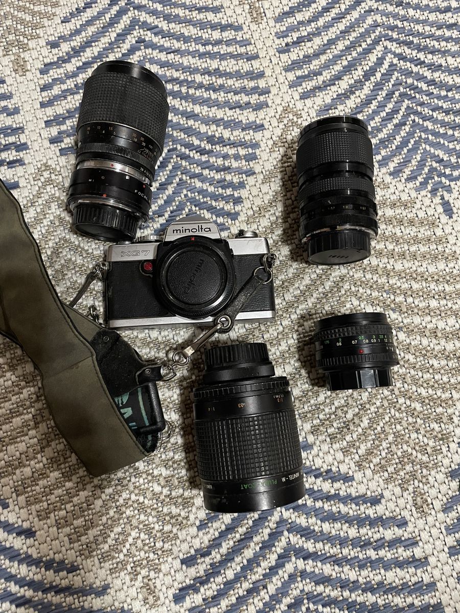 Minolta XG7 35mm camera