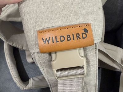 Like New WildBird Aerial Buckle Baby Carrier!