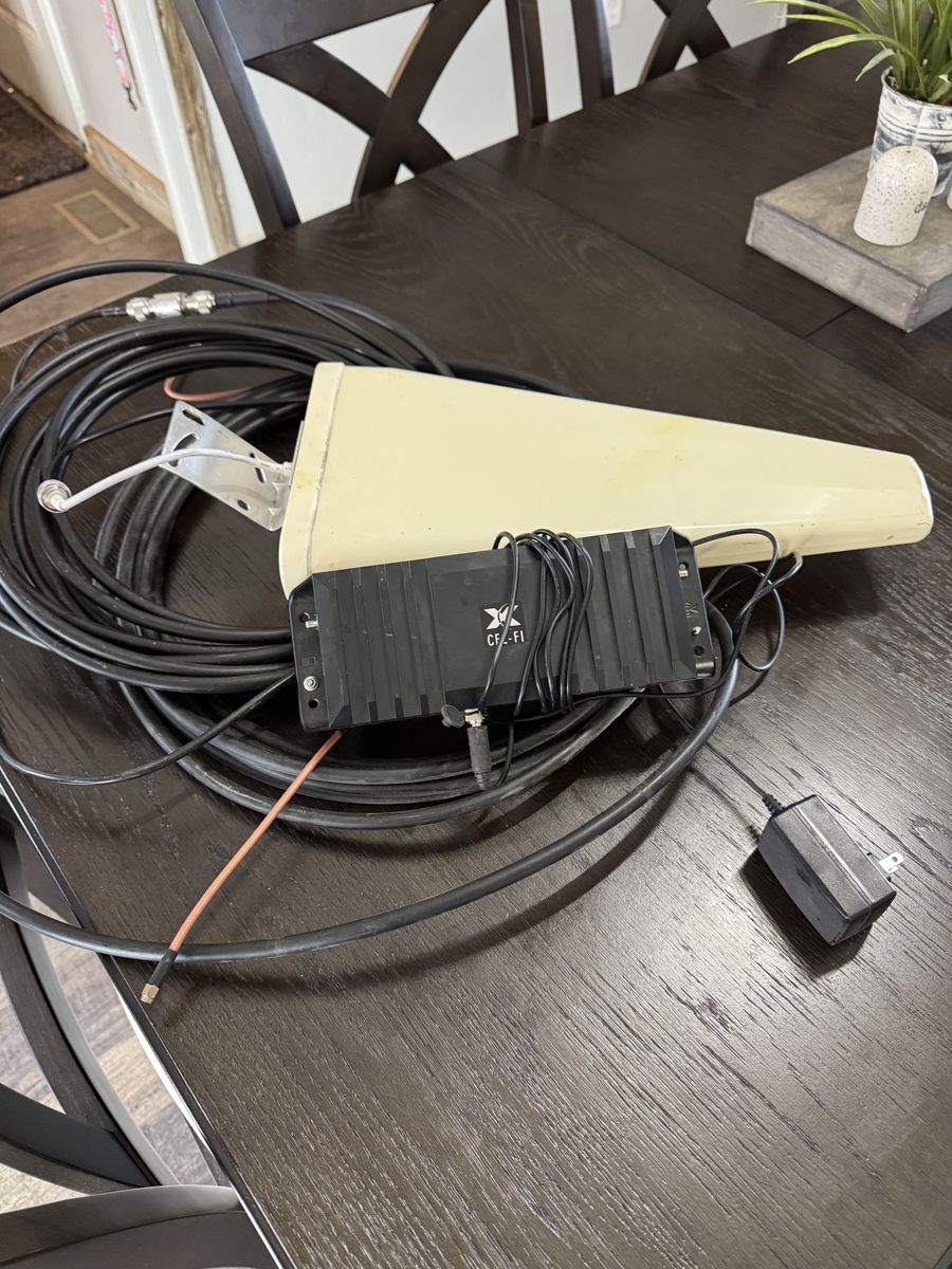 Cel-Fi Go X Cell SIgnal Booster