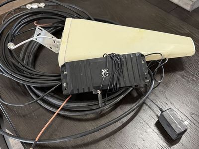 Cel-Fi Go X Cell SIgnal Booster