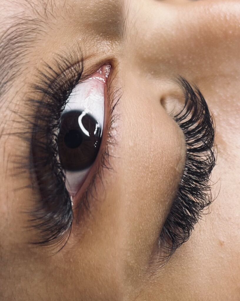 Lash Extensions And Lash Lift