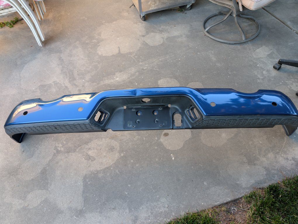 Main image 4
