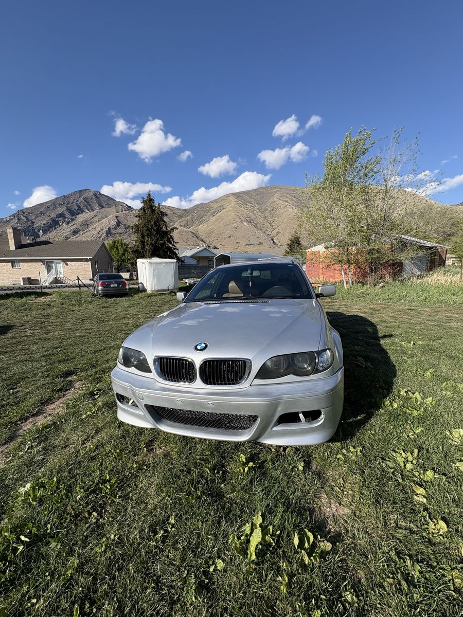 2002 BMW 3 325i