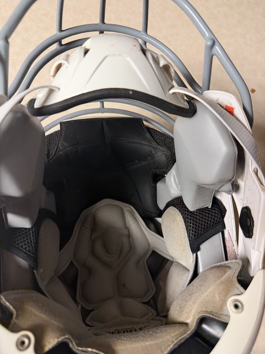 Main image 5