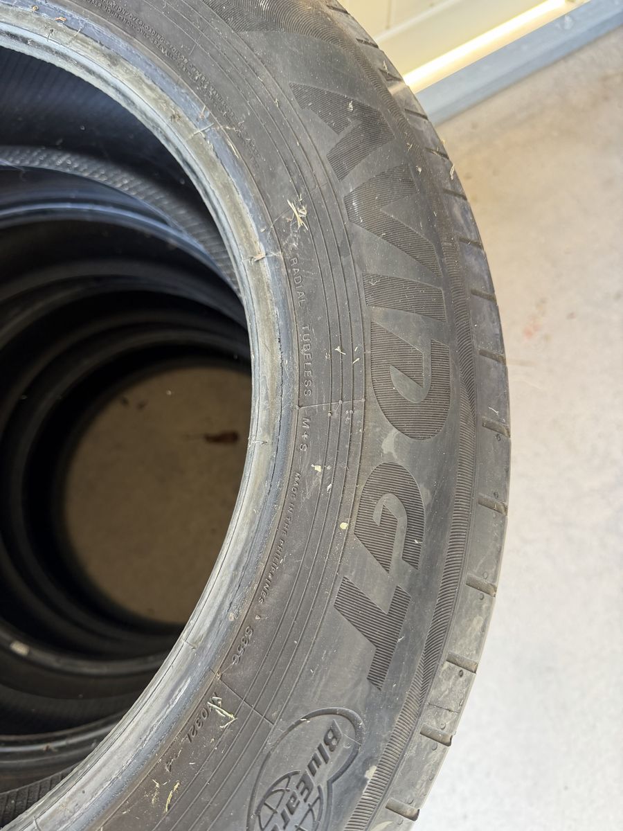Yokohama Advan Sport A/S 225/40R18 Performance All-Season Tire - Used