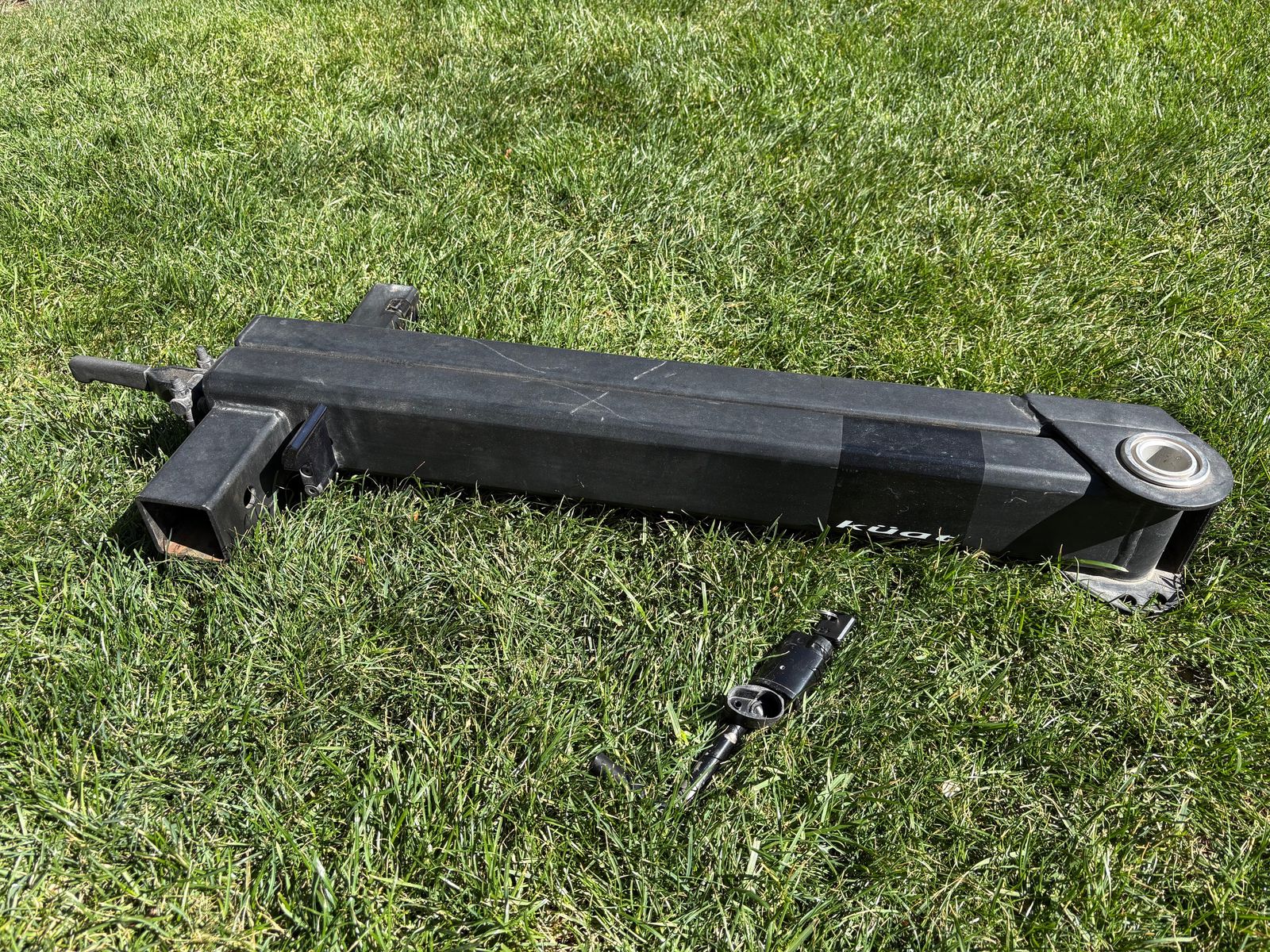 Kuat Pivot Swing Away rack swing arm