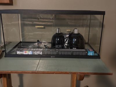 Zoo Med 40 gallon reptile enclosure / tank