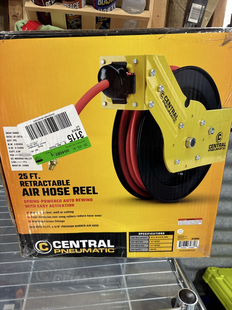 Retractable Air Hose Reel / 25'