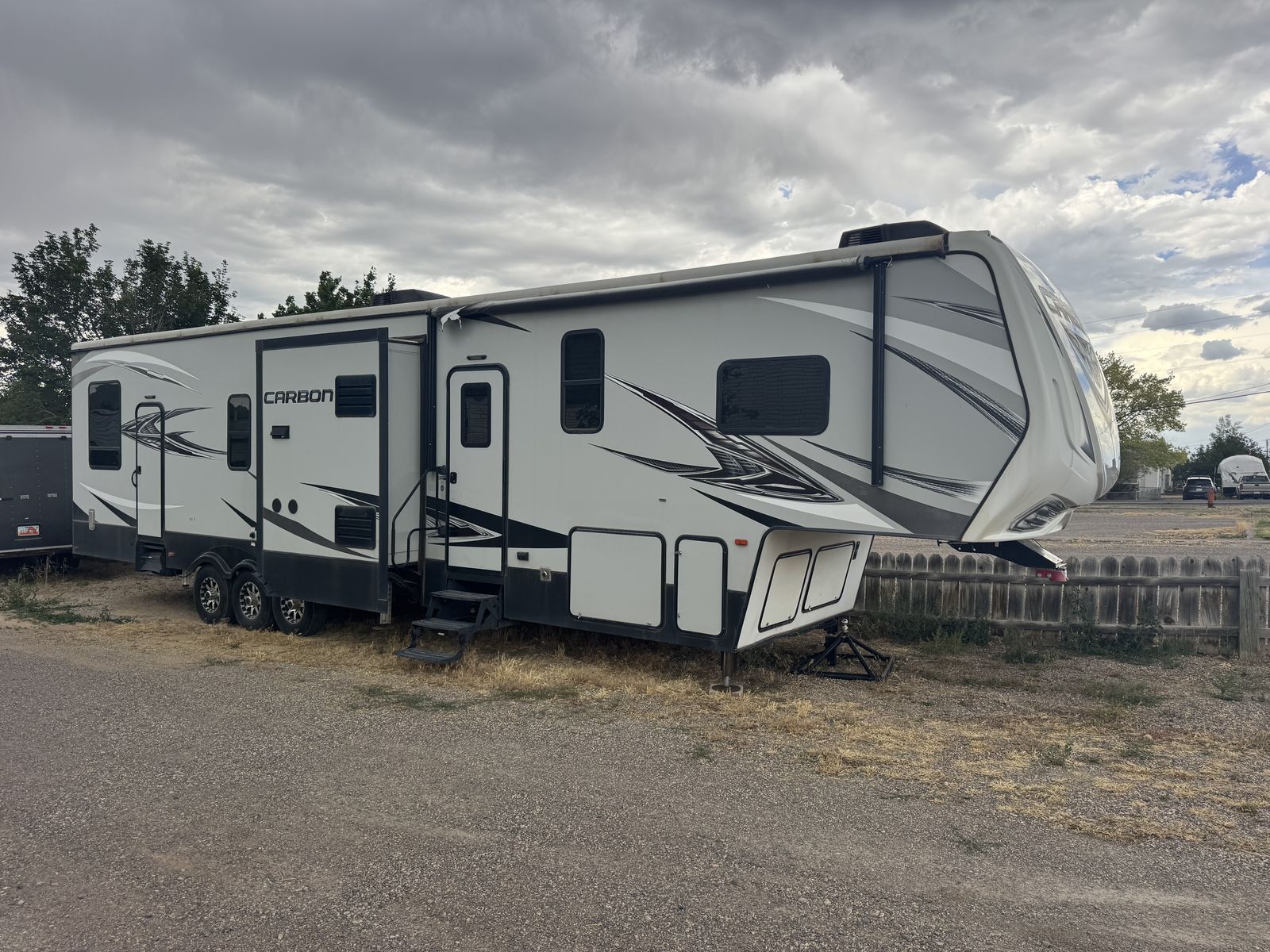 41’ keystone Carbon Toy Hauler
