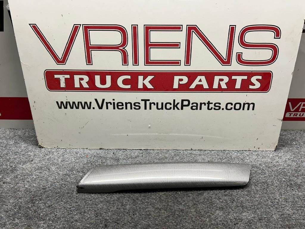 Kenworth Right Interior Part