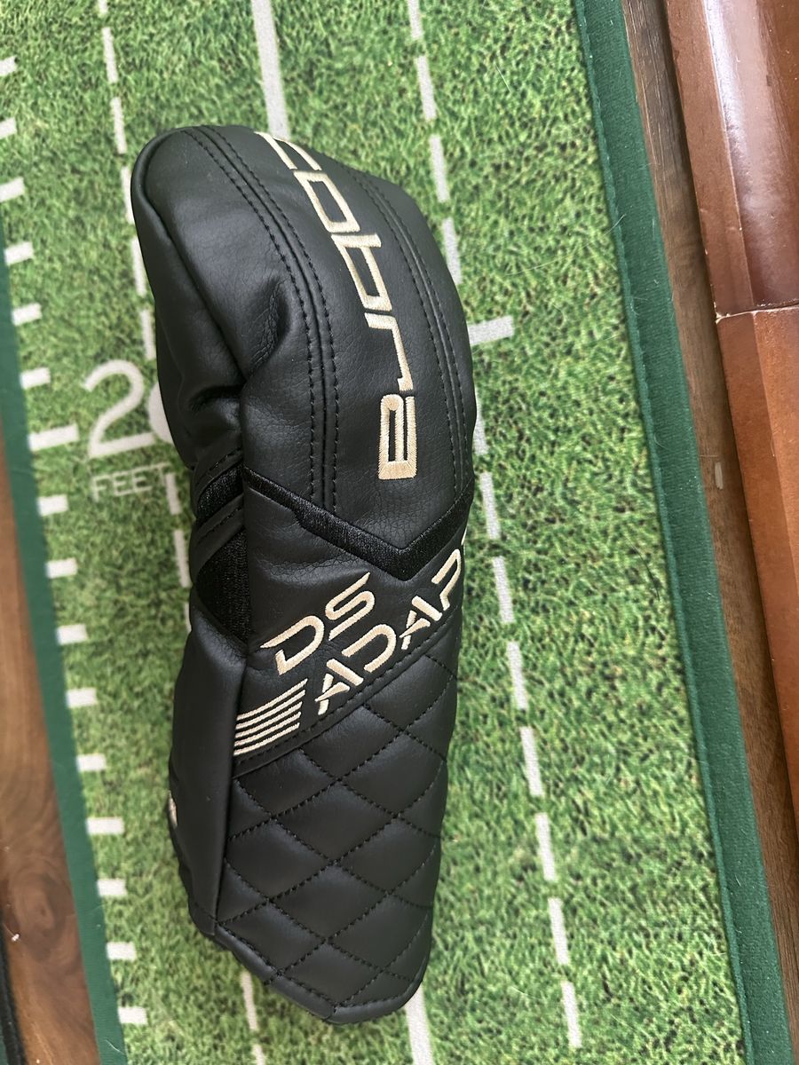 Cobra DS Adapt Fairway Wood Headcover