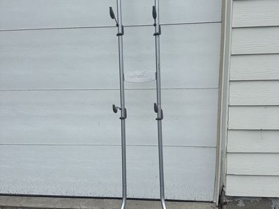 Delta 2-bike gravity storage rack - leans against wall