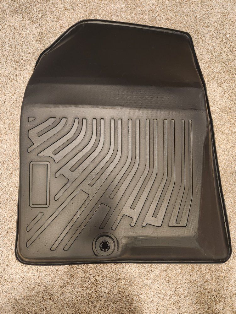 Floor mats for 2022-2025 Hyundai Santa Cruz TPE 3D