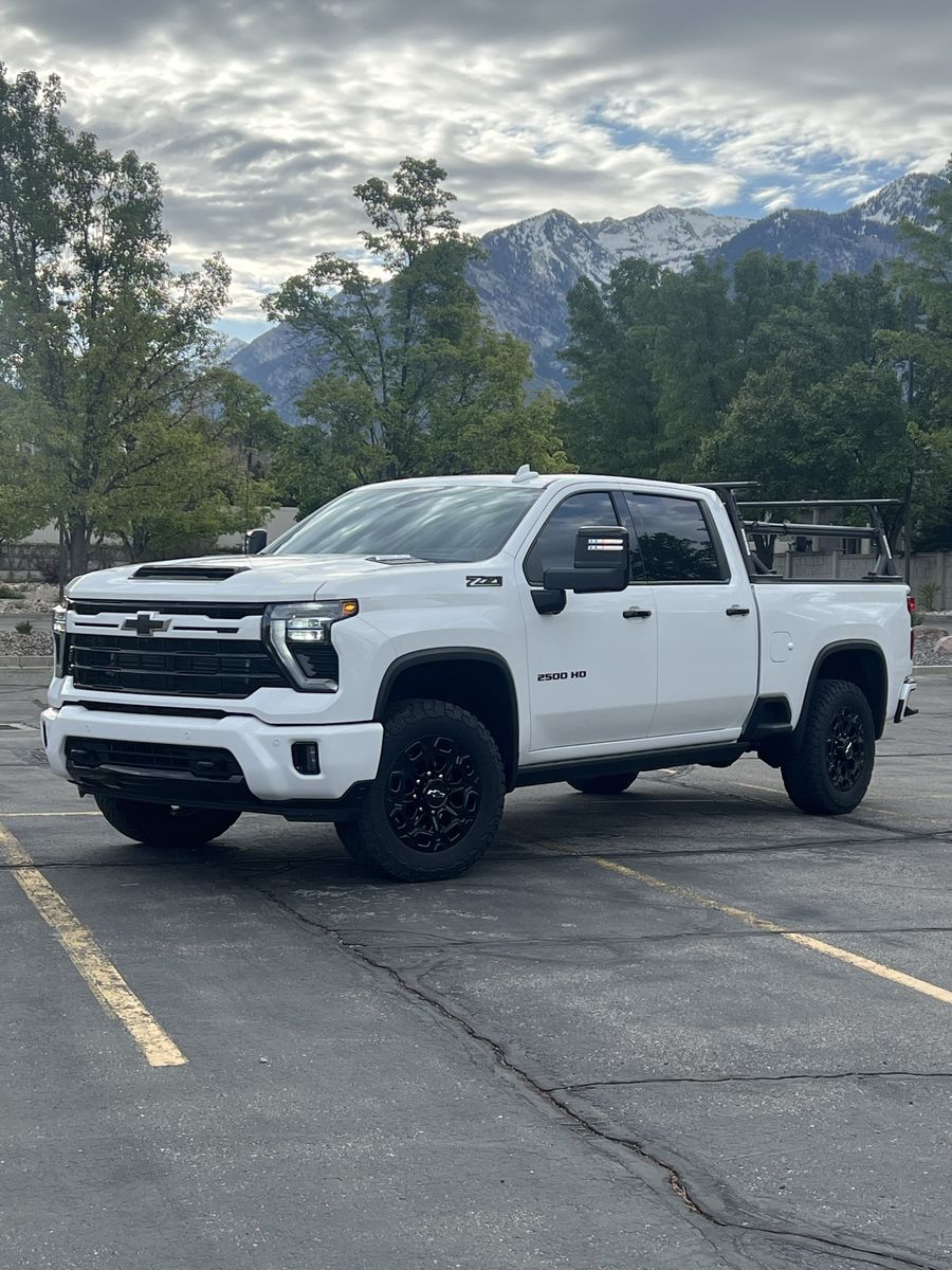 2024 Chevrolet Silverado 2500 LTZ