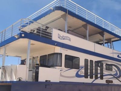 Week 23 Houseboat Share: Pier Pressure, Lake Powell - 51' x 21', New Mercury 300 HP Engines
