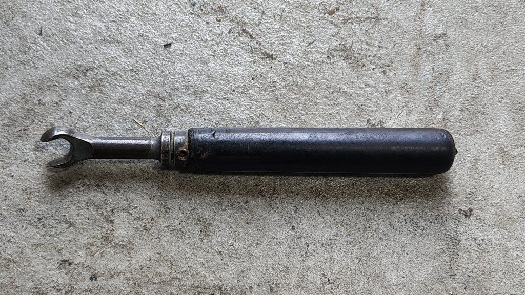 Lemco TQG 7/16 30LB Cat Cable Torque Wrench