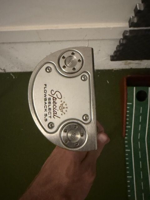 Scotty Cameron Special Select Flowback 5.5 Putter