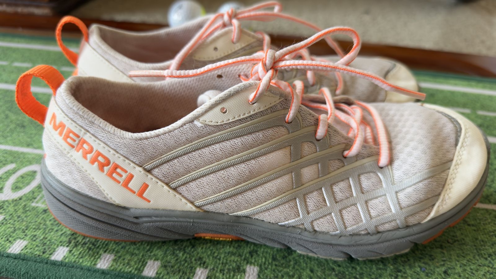 Merrill Women’s Sz 7.5 Performance Footwear