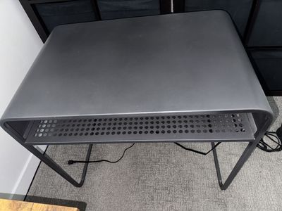Desk With Outlets