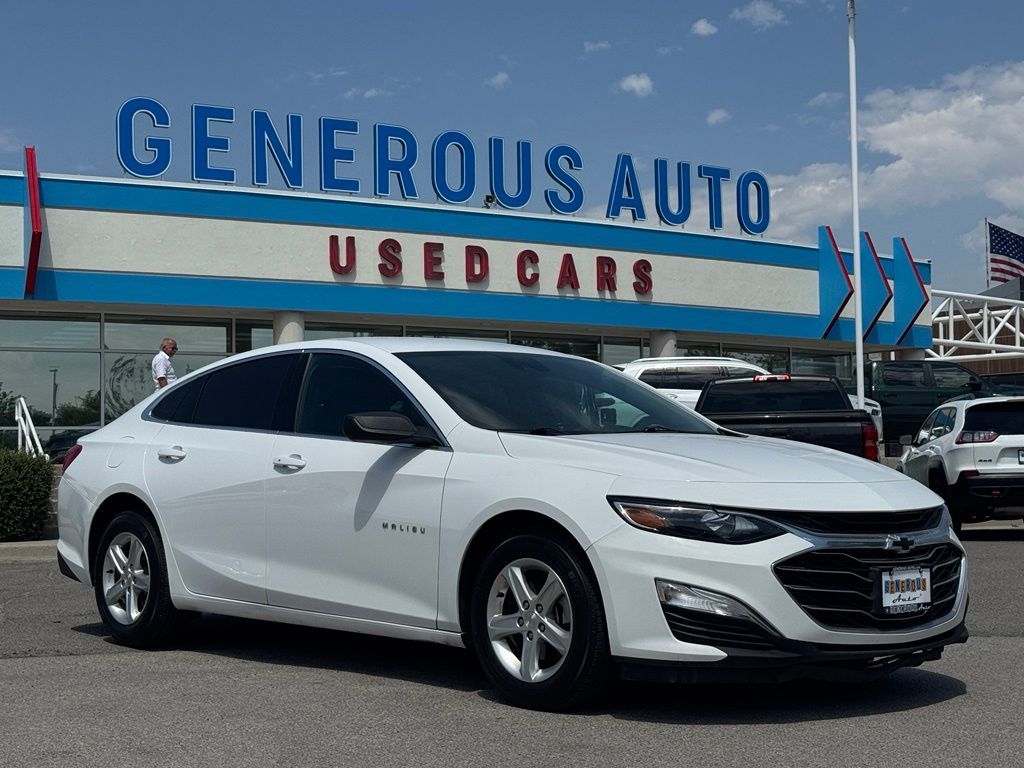 2023 Chevrolet Malibu LS