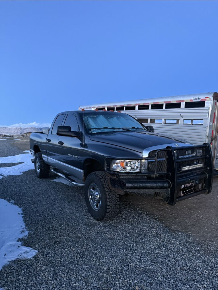 2004 DODGE RAM 3500 SLT