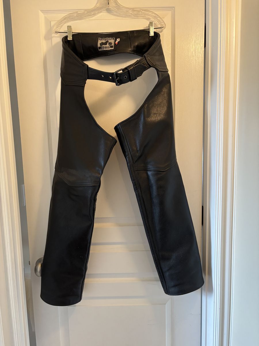 Vintage California Leather Creations Women’s Leather Motorcycle Chaps - Size M (Made in USA)