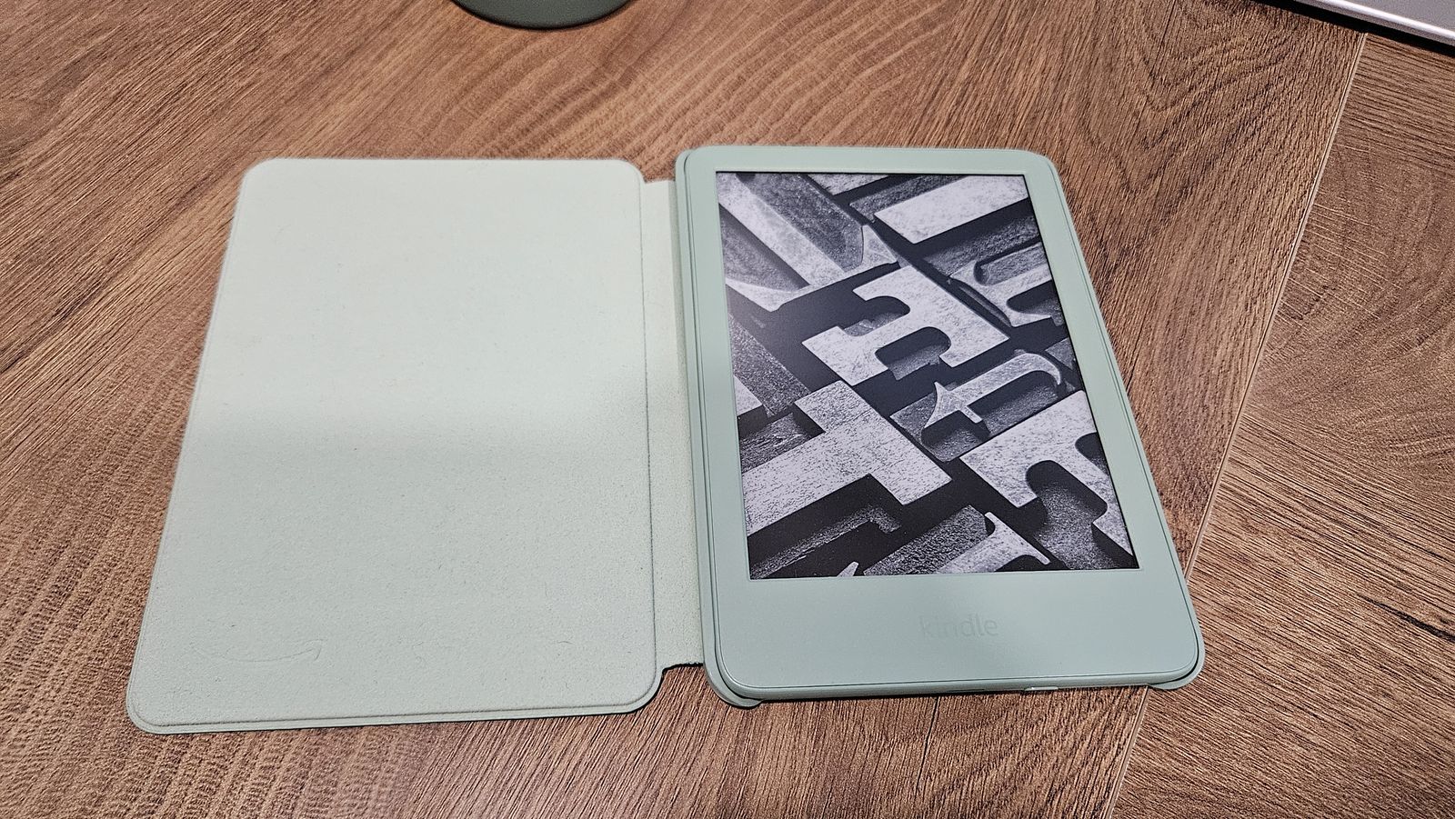 Amazon Kindle (11th Gen, 2024 Release) - Matcha Green + Official Folio Case - Mint Condition