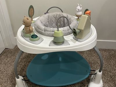 Ingenuity spring and sprout 2 in 1 activity jumper