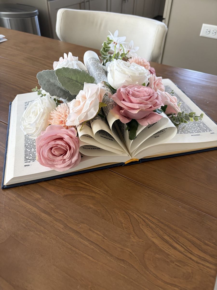 Open book table centerpieces 