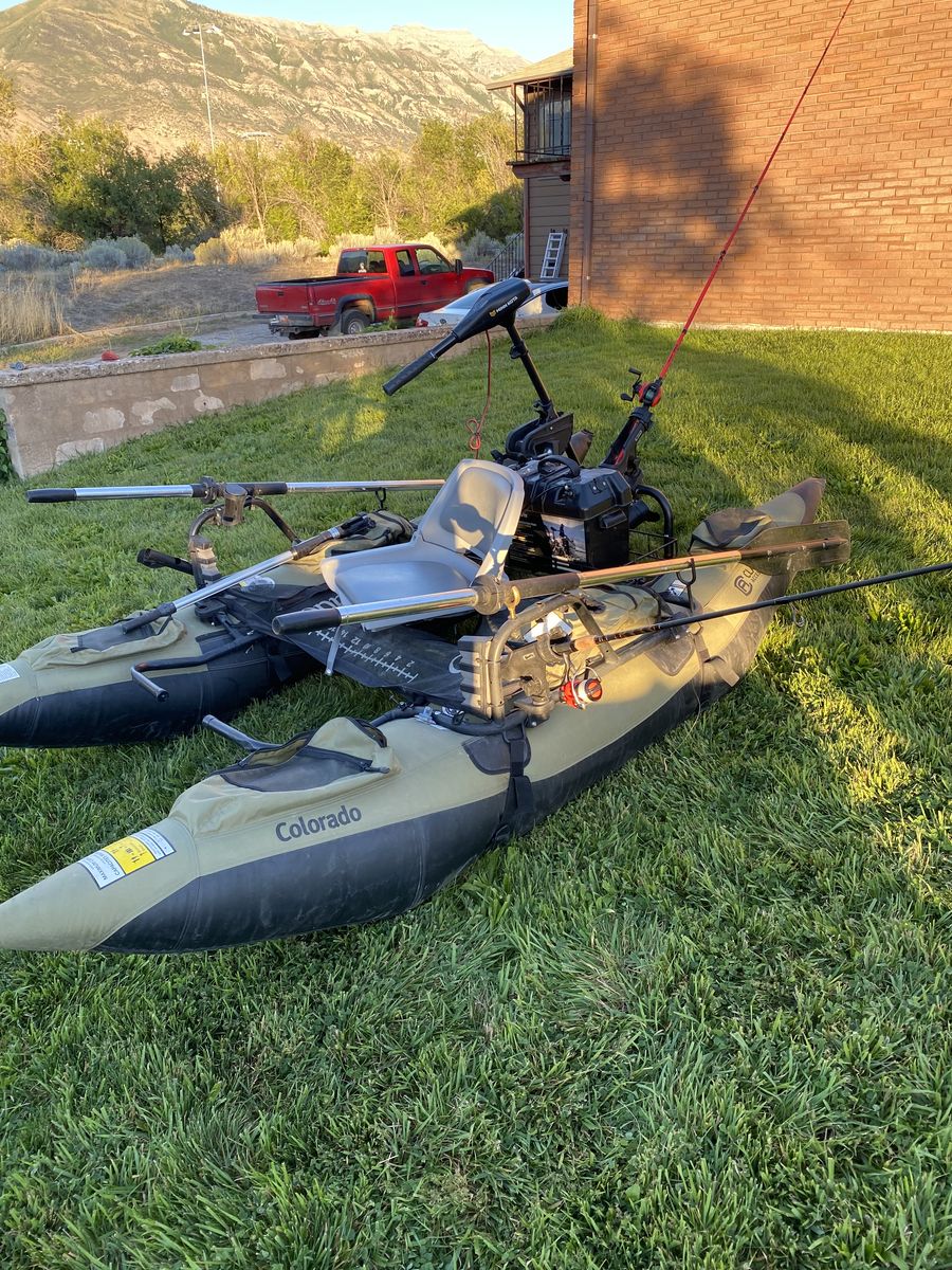 Colorado Classic Accessories Inflatable Pontoon Boat