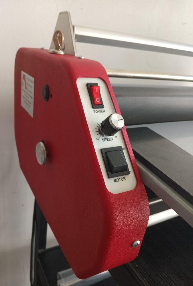 Laminix Minikote Model 25 Laminator