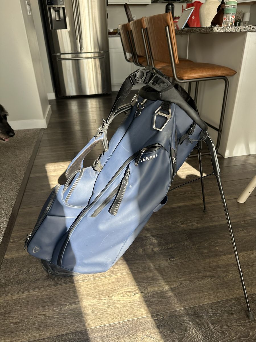 Vessel player v stand bag (NAVY)