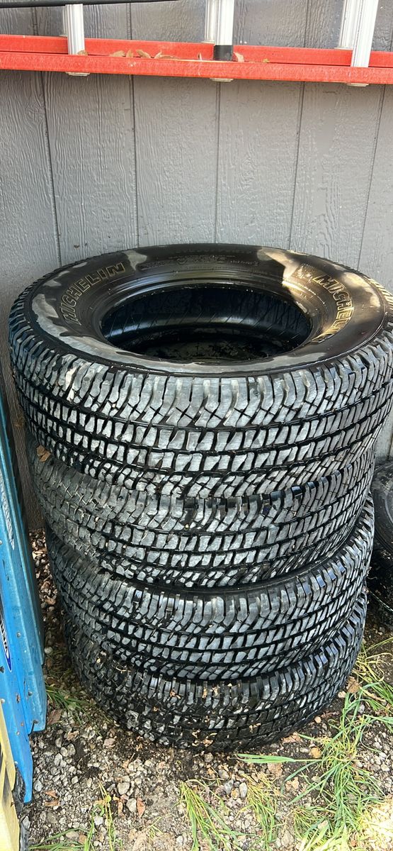 Michelin LTX A/T2 Tyres LT265/70R17