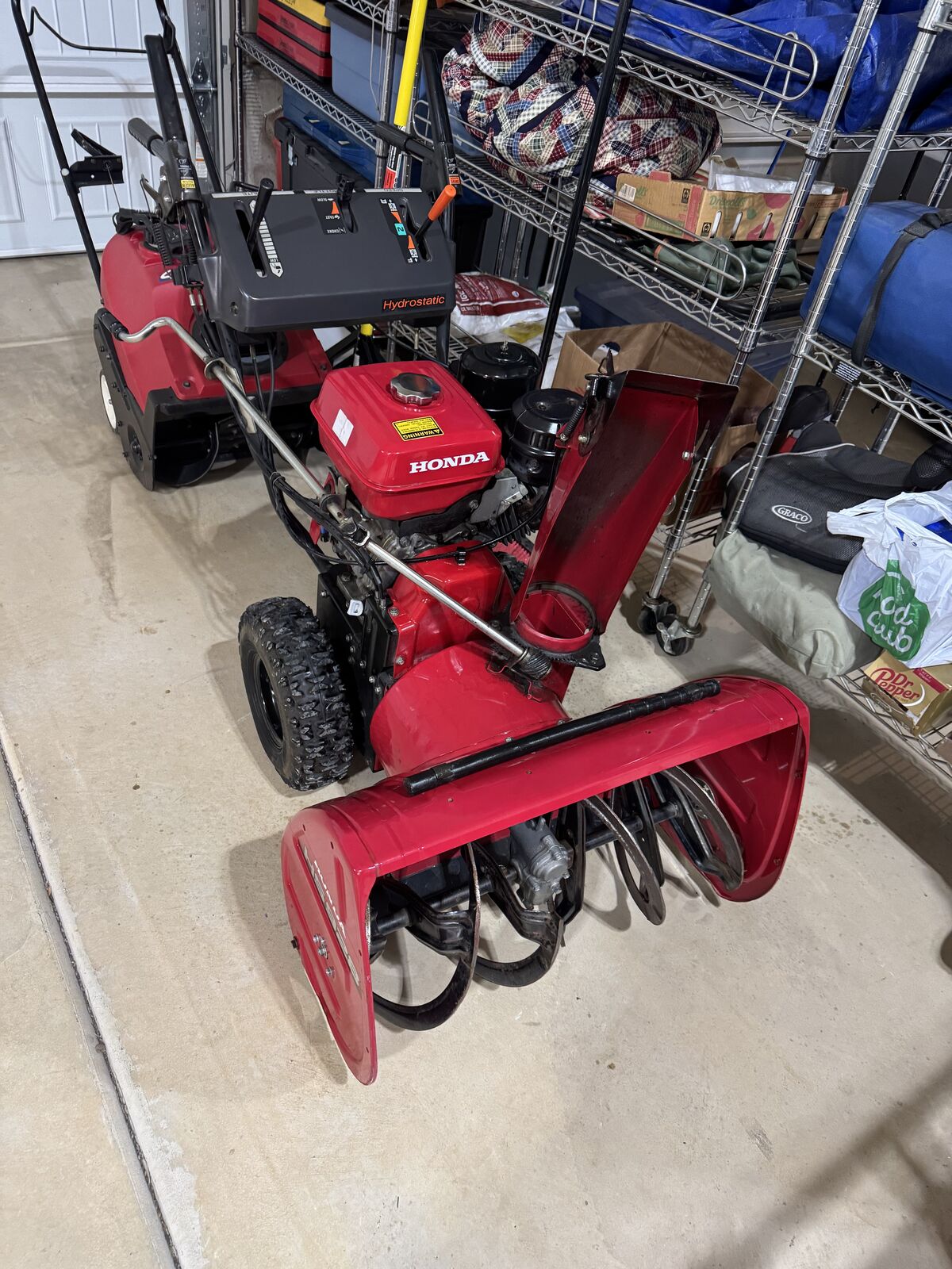 Honda HS928 Snowblower