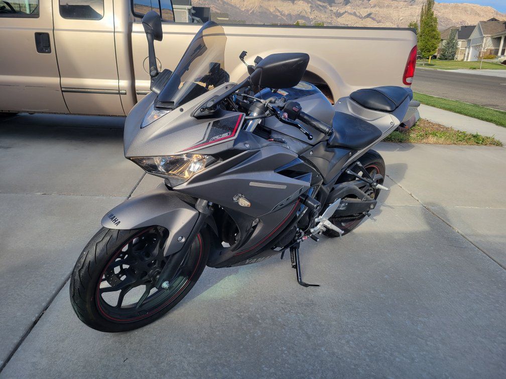 2016 Yamaha YZF - R3