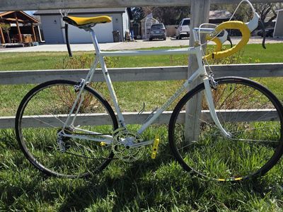 Vintage 1972 Colnago Super Race bike