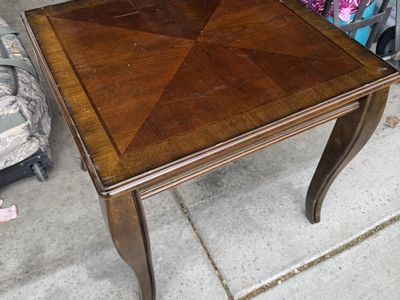Coffee Table with matching side Tables