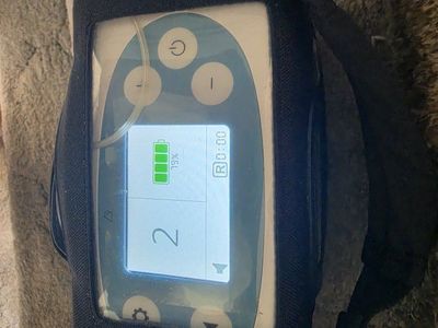 Portable Medical Oxygen Concentrator with Carrying Case and Charger