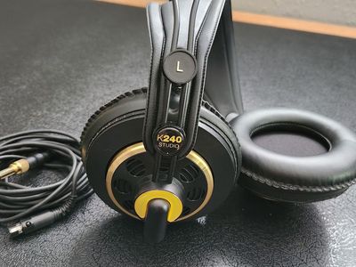 AKG K240 Studio 55 Ohm Semi-Open Headphones
