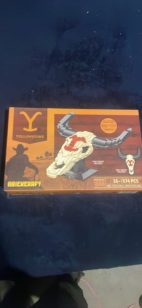 Yellowstone Lego set